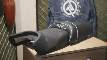 obszywanie siedzeń motocykl